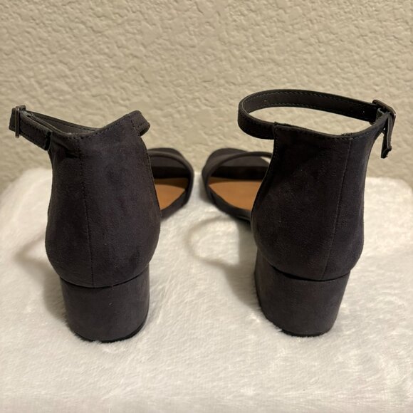 Sugar Women's Block Heel Sandals - Picture 8 of 10
